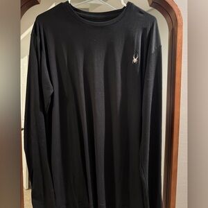 Men’s Spider brand longsleeve. Light weight and soft.